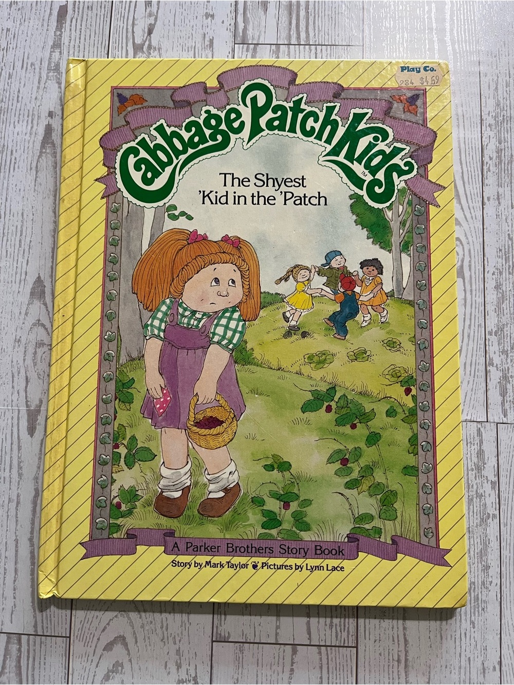 Cabbage Patch Kids "The Shyest Kid in the 'Patch" Story Book - 1984